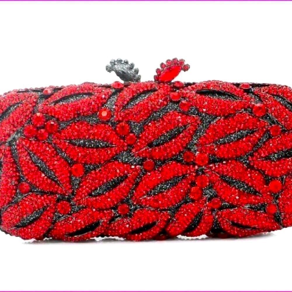 Rhinestones lips bridal clutch !RED! Luxury gold hardware.